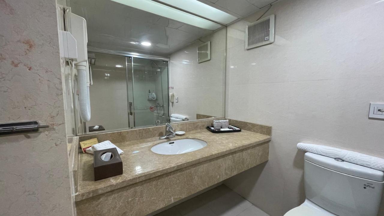 Oriental Silk Hotel Canton Esterno foto