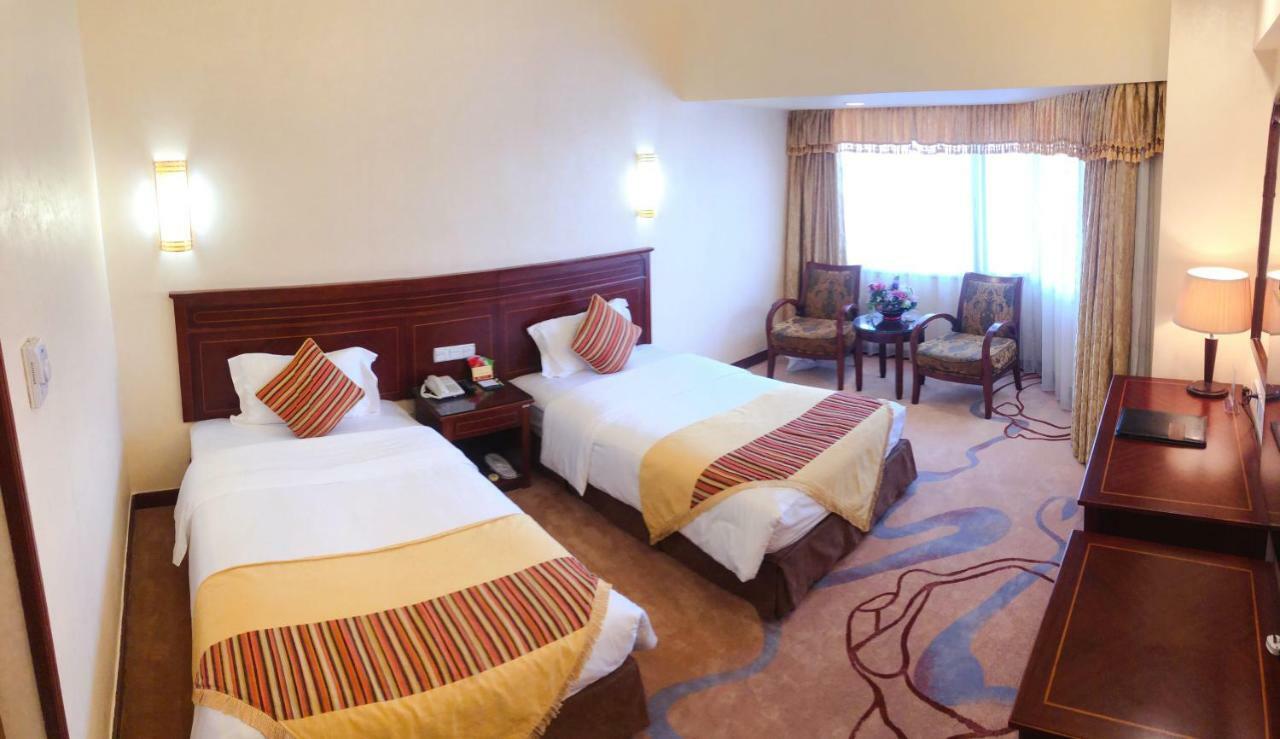 Oriental Silk Hotel Canton Esterno foto